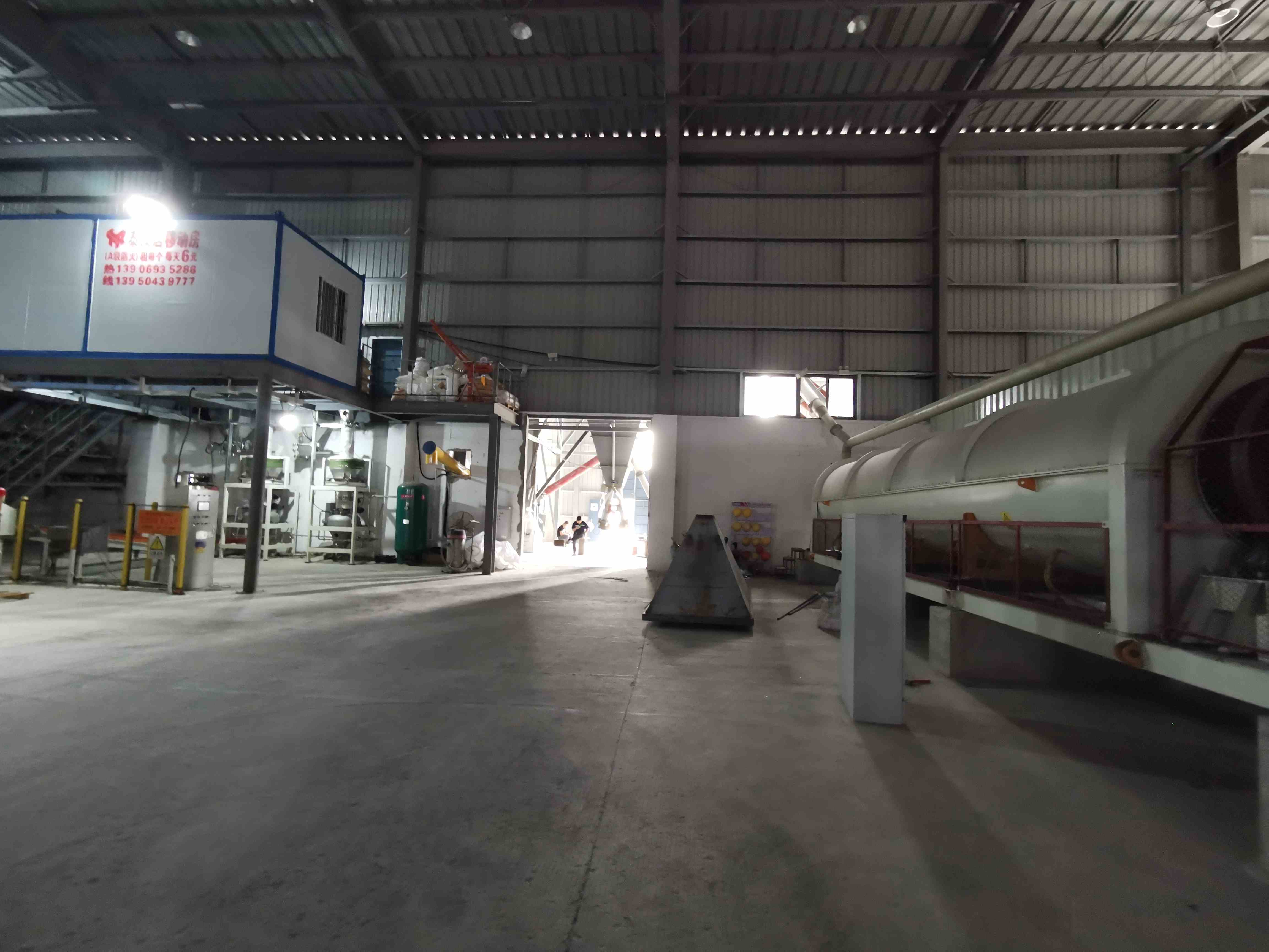 8 Types of Admixtures in Cement and Their Functional Roles in Concrete Construction